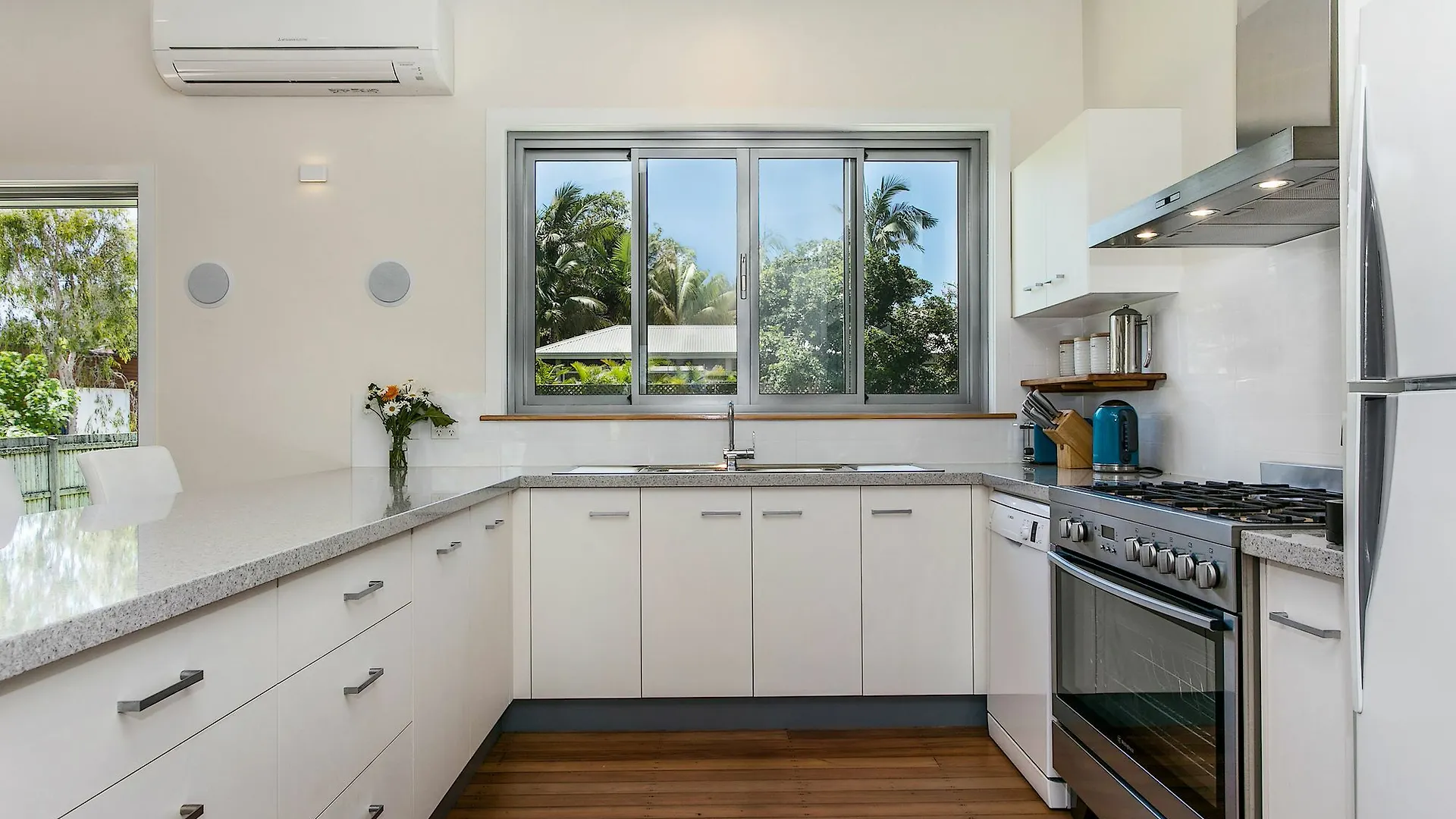 Holiday home Turtle Bay Villa Byron Bay Australia